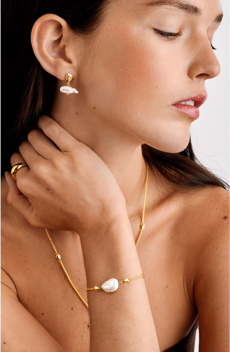 Katie Loxton Sol Pearl Bracelet, Alternate, color, Gold Coated