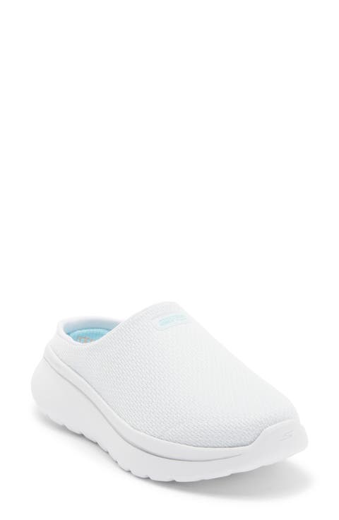 Relaxed Fit Go Walk Arch Fit Slip-On Sneaker (Women)