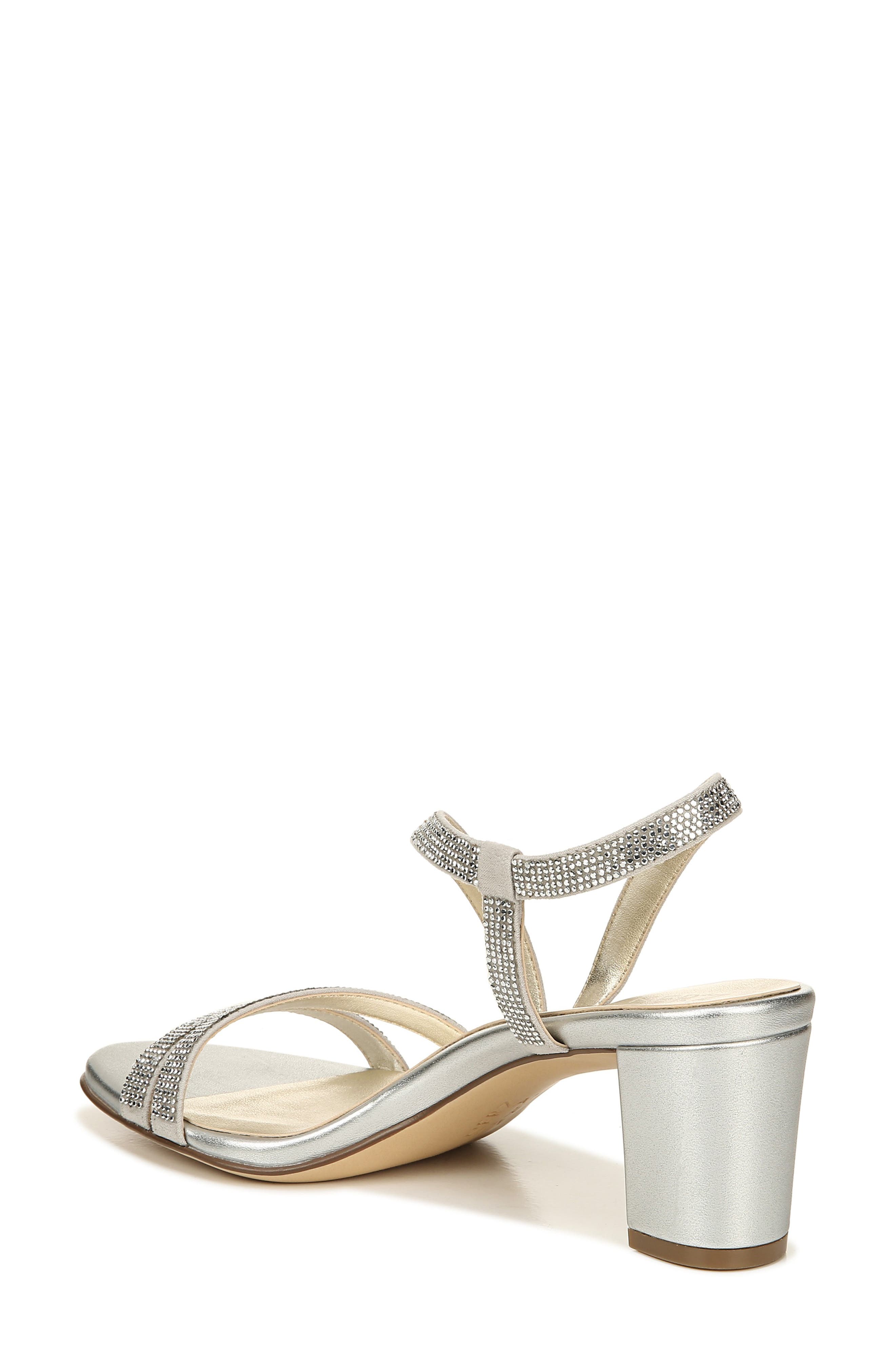 Naturalizer Vanessa Sandal, Alternate, color, Silver