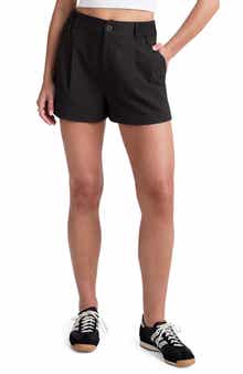 Beyond Yoga Status Shorts