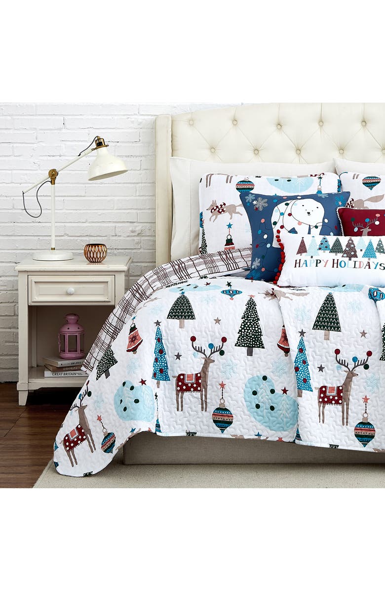 SOUTHSHORE FINE LINENS Holiday Winter Wonderland Quilt Set, Main, color, Winter Wonderland