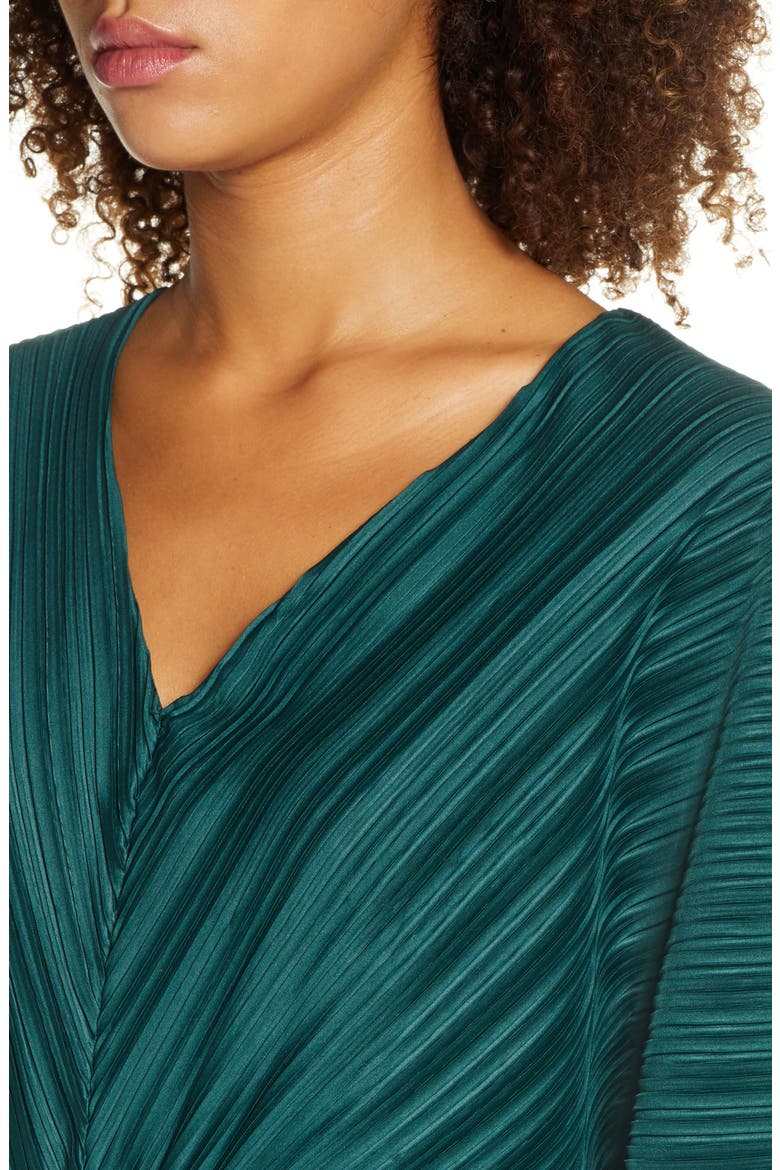 Regi Dolman Sleeve Plissé Dress, Alternate, color, DARK BAYOU GREEN