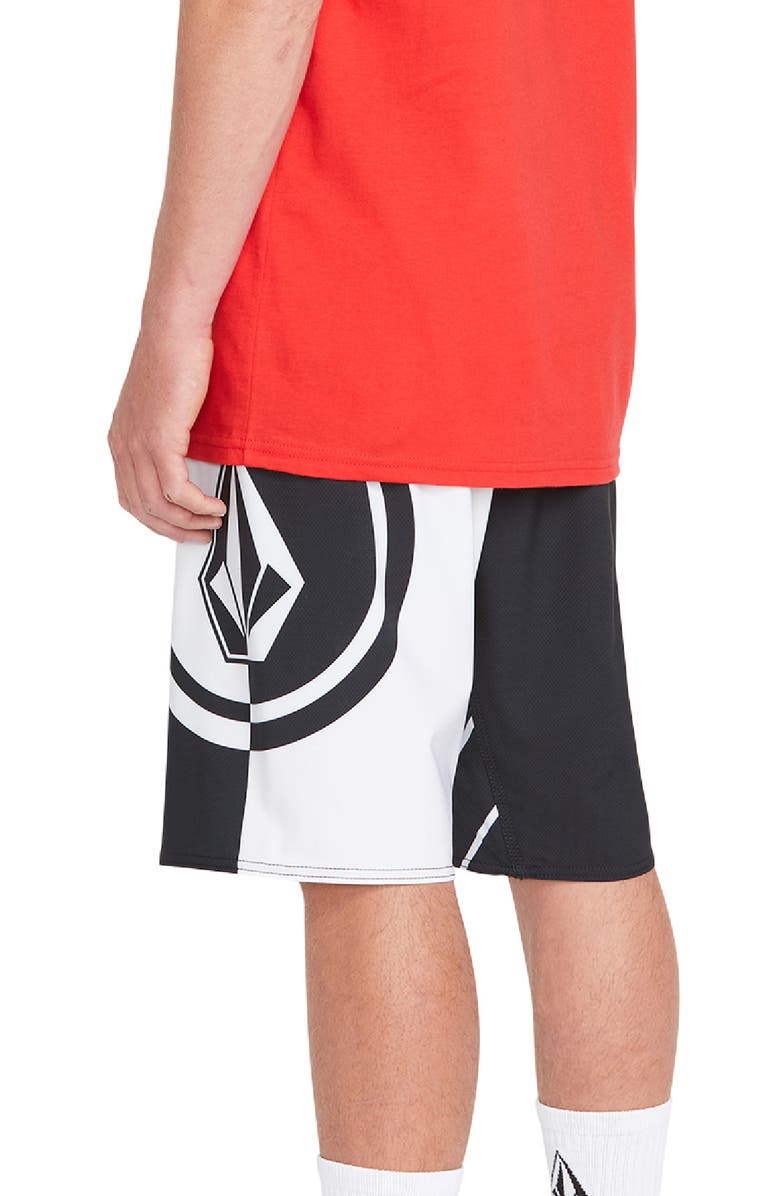Volcom Mega Circle Mod 20 7-Inch Swim Trunks, Alternate, color, 
