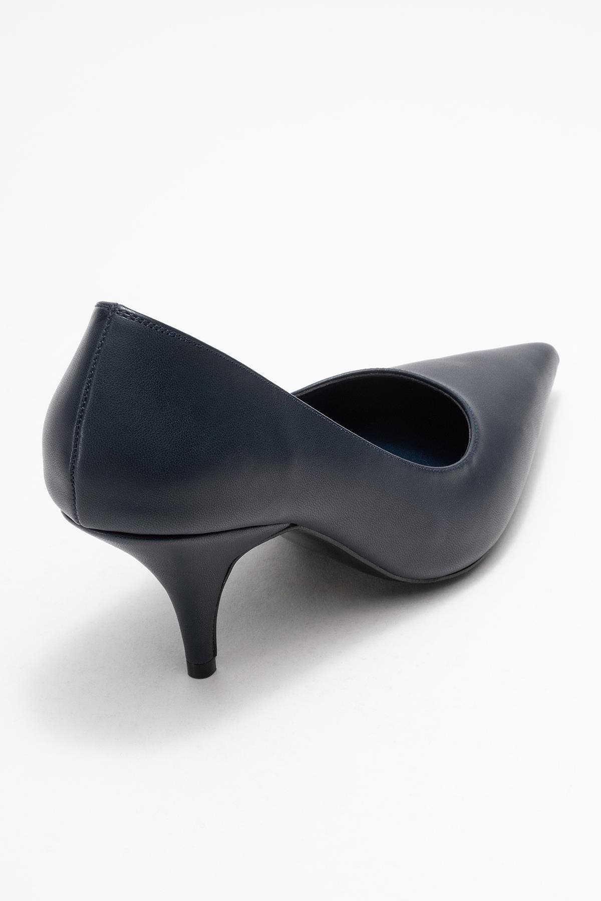 Marcus Pointed Toe Pump, Alternate, color, Navy