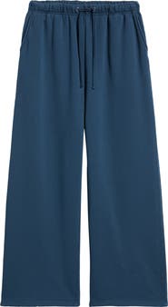 Elwood Core Straight Leg Sweatpants