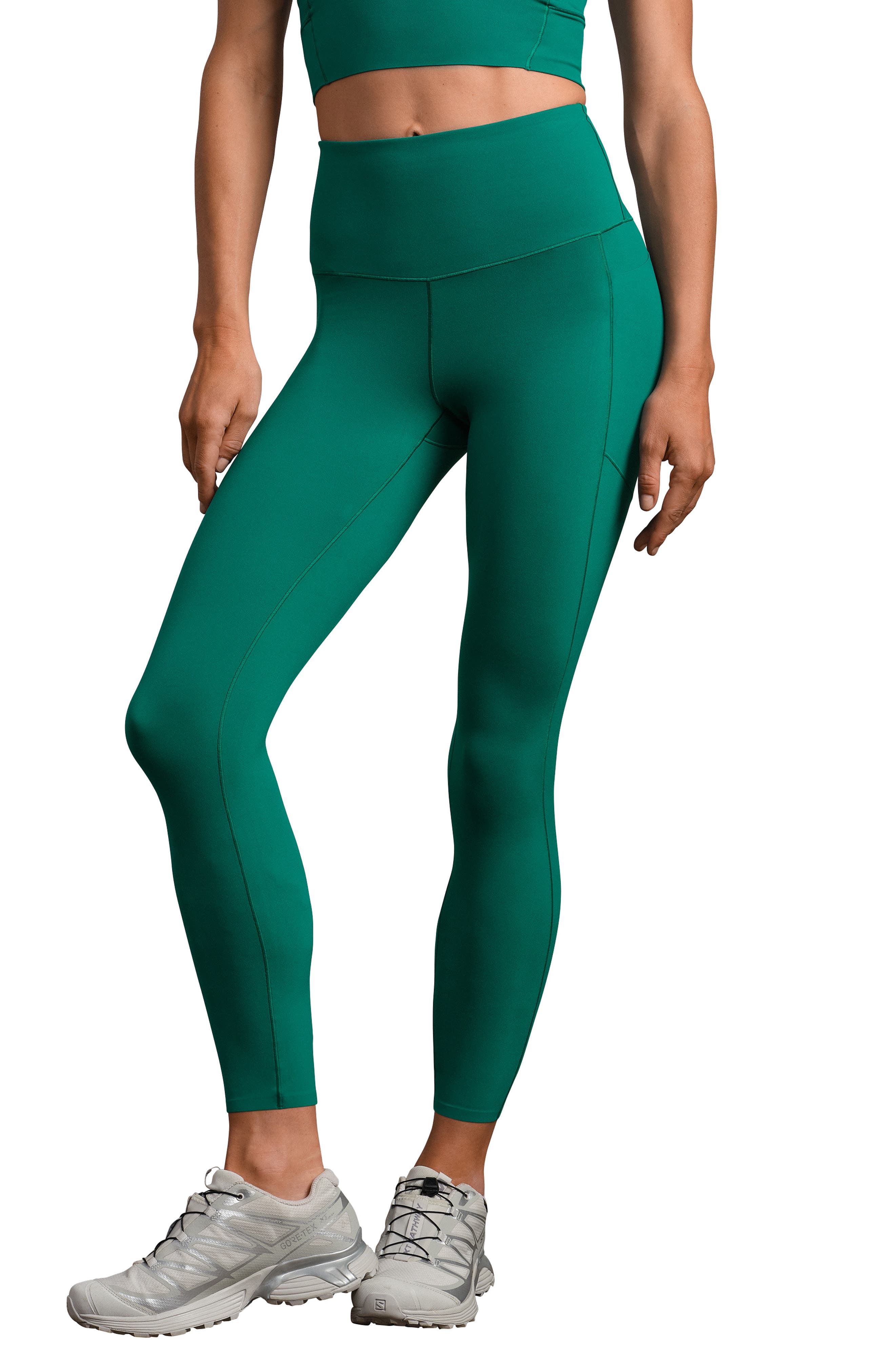 EMERALD GREEN