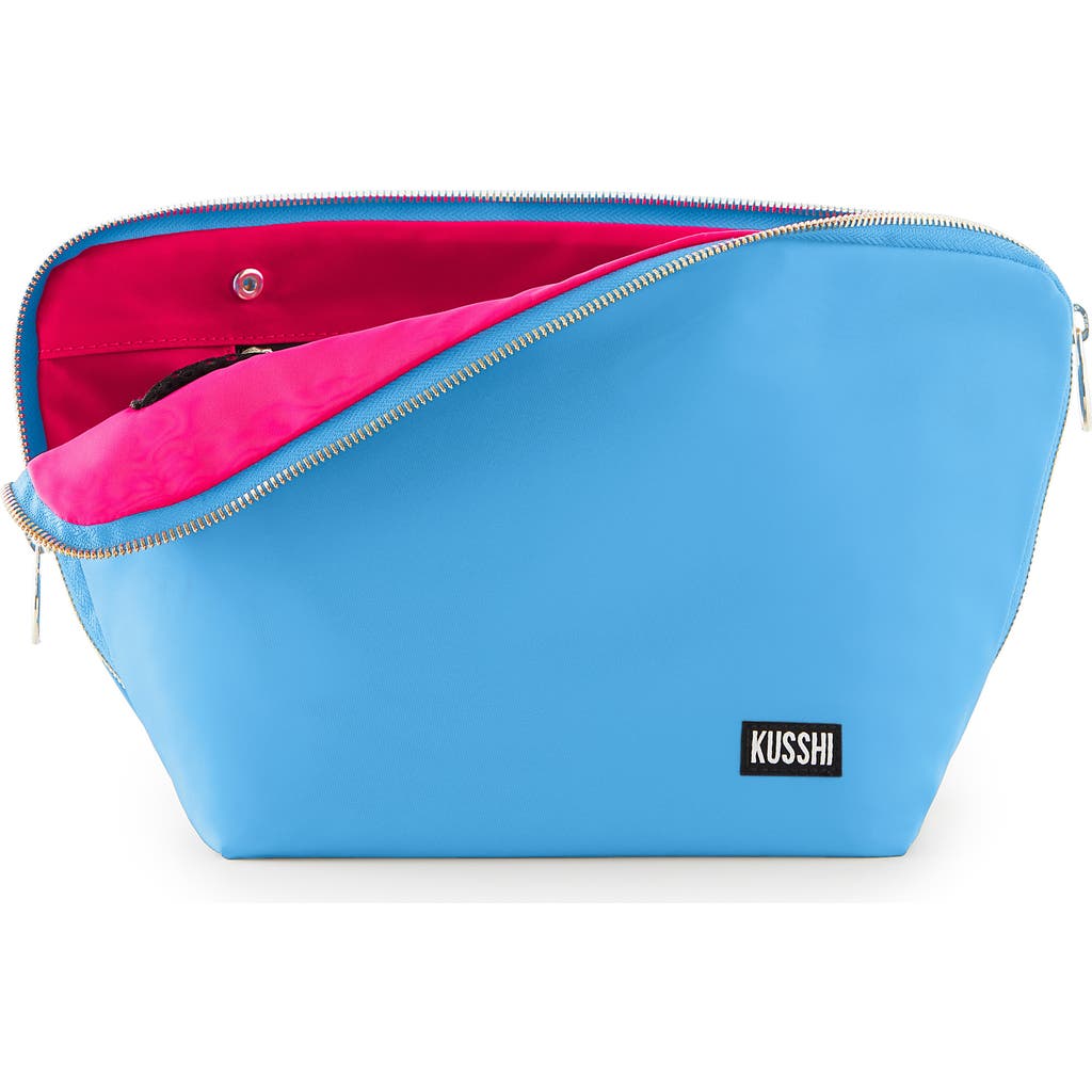 Kusshi Vacationer Makeup Bag