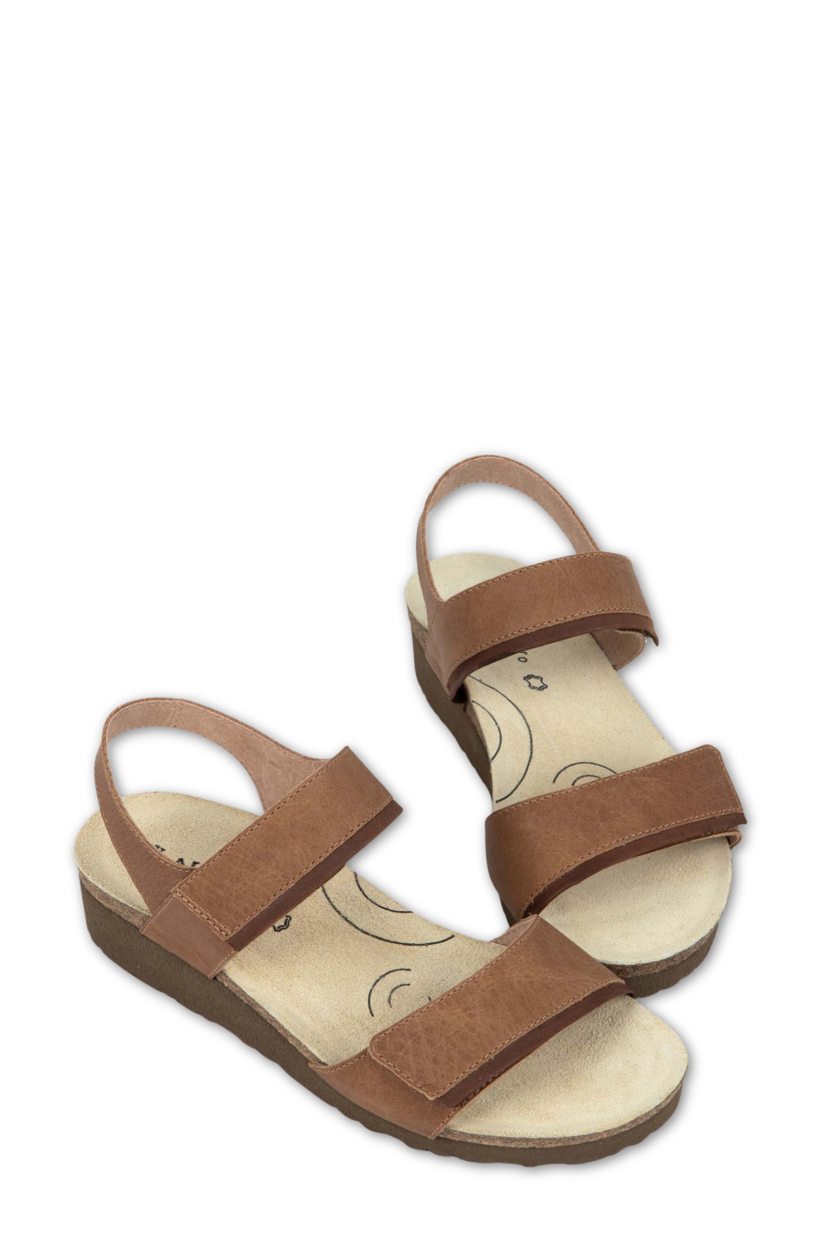 Aisha Arch Pro Sandal, Alternate, color, LATTE BROWN LEATHER
