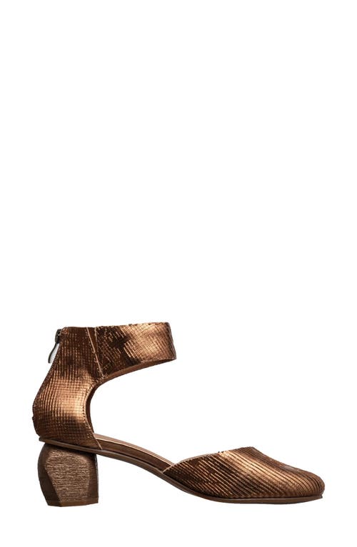 Antelope Porter Pump In Brown