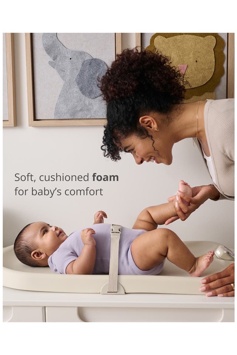 Light-Up Changing Pad, Alternate, color, OAT