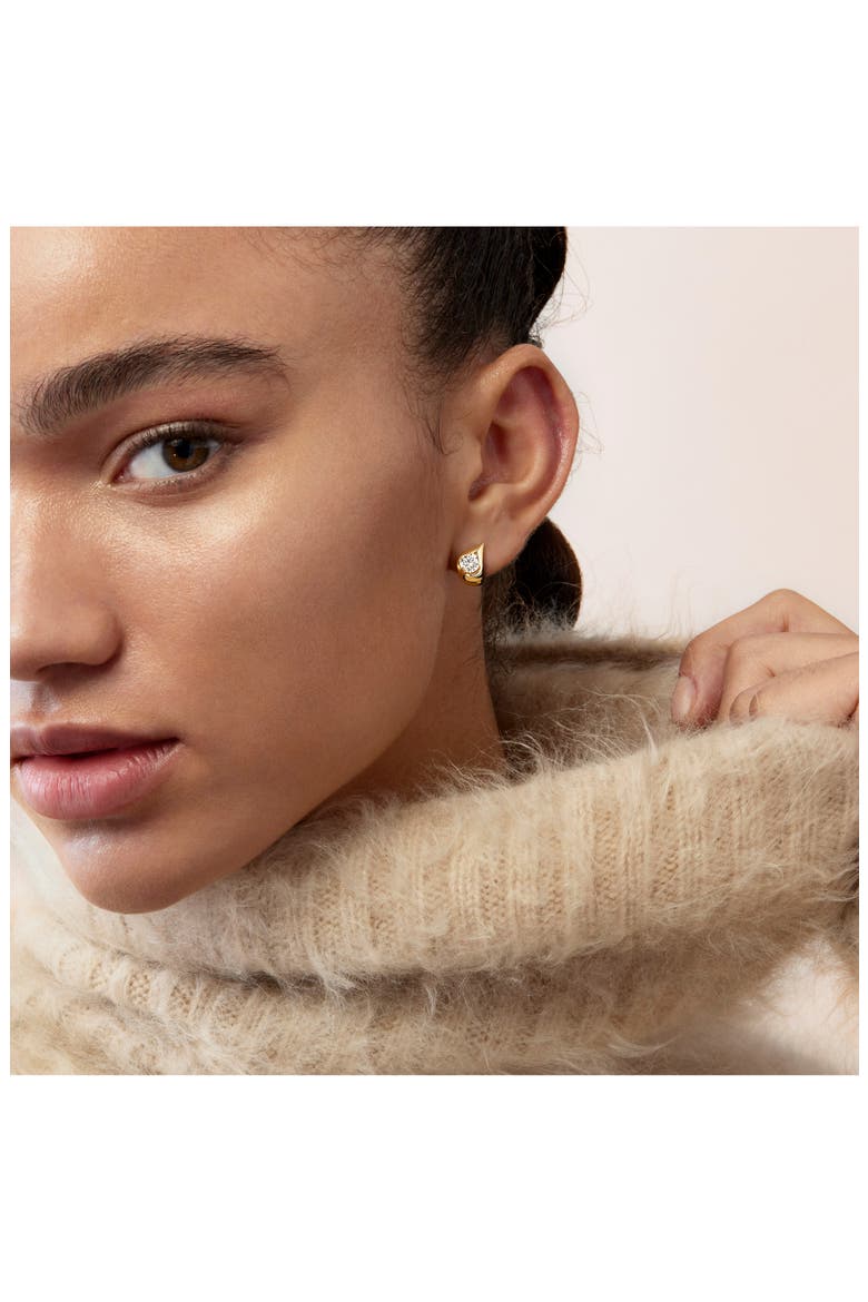 Lu Droplet Huggie Hoop Earrings, Alternate, color, YELLOW GOLD/ DIAMOND