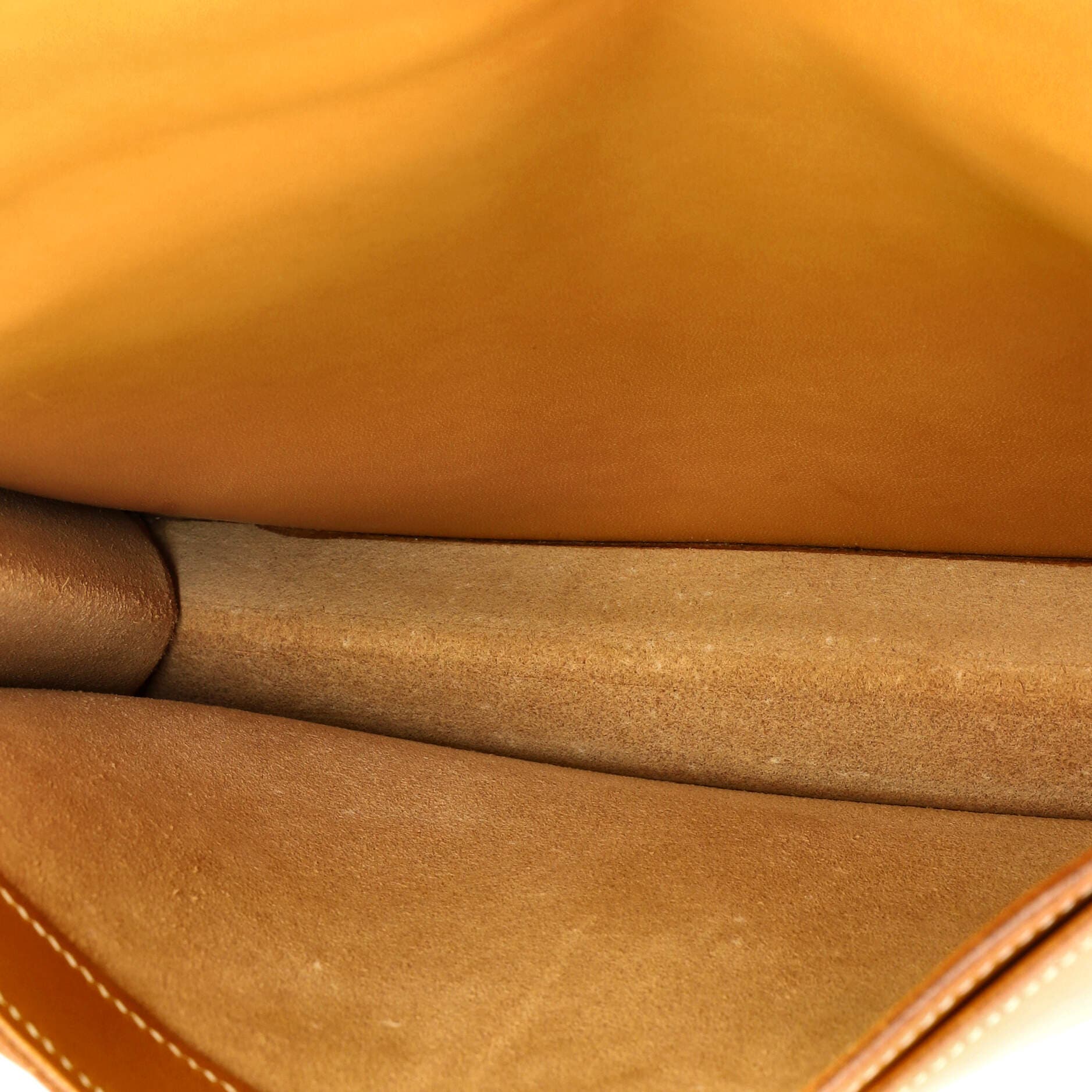 Pre-Owned Hermes Sac a Depeches Bag Vache Natural 27, Alternate, color, Natural