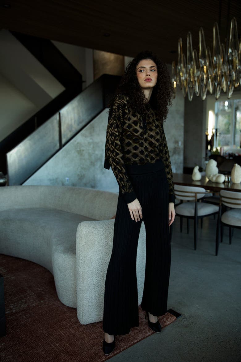 Amelie Polo, Alternate, color, GOLDEN BLACK