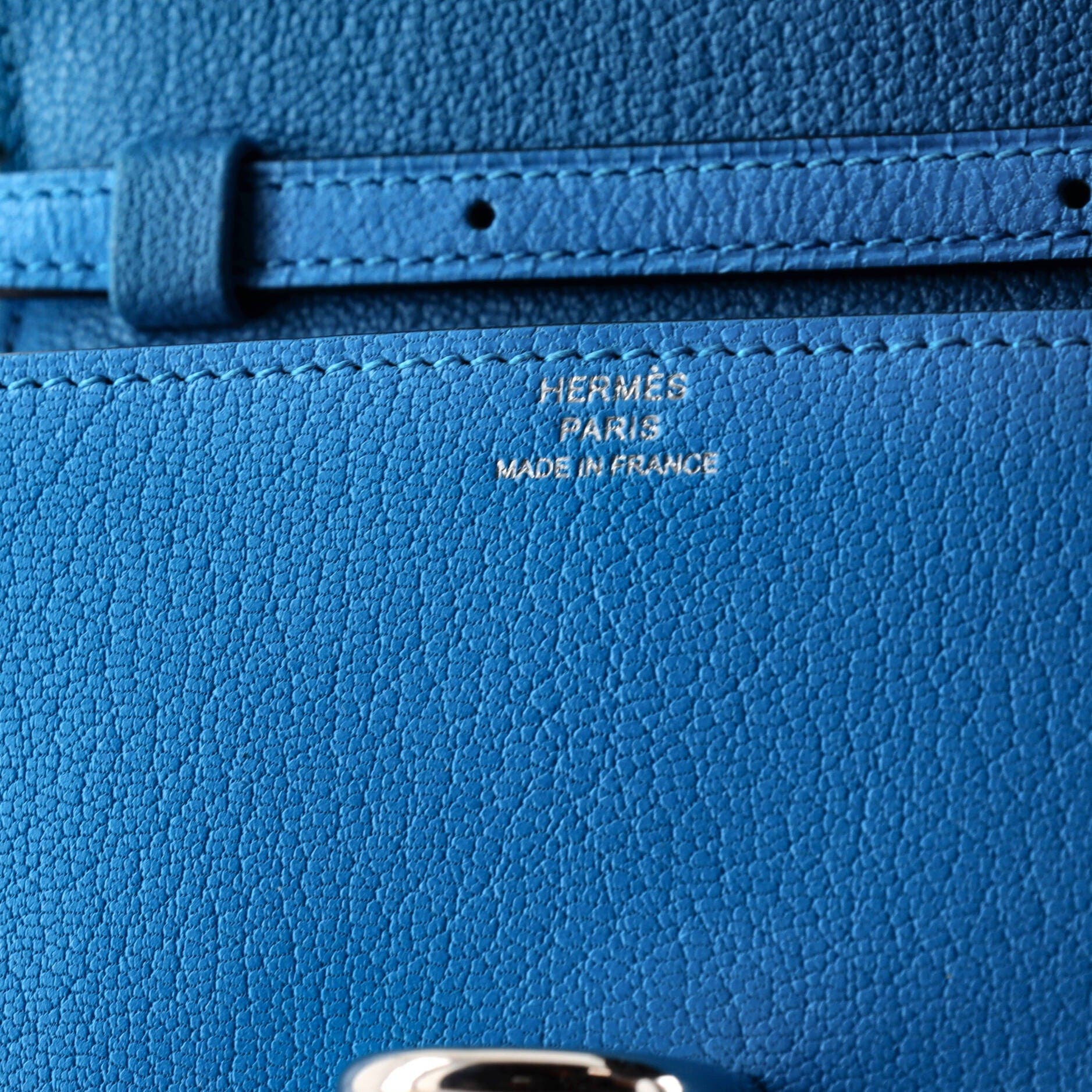 Pre-Owned Hermes Chaine d'Ancre Compact Wallet on Strap Chevre Mysore, Alternate, color, Bleu Zanzibar