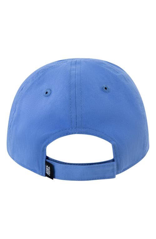 Nike Futura Curve Brim Baseball Cap In Blue