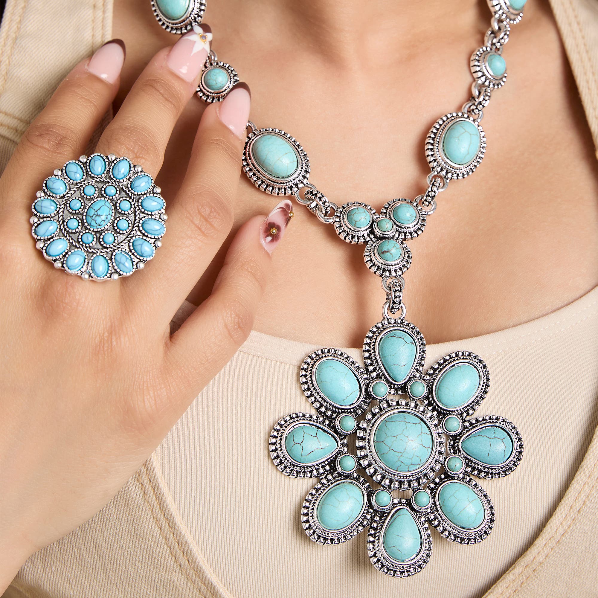 Jessica Simpson Women's Large Turquoise Stone Flower Necklace in Silver ...