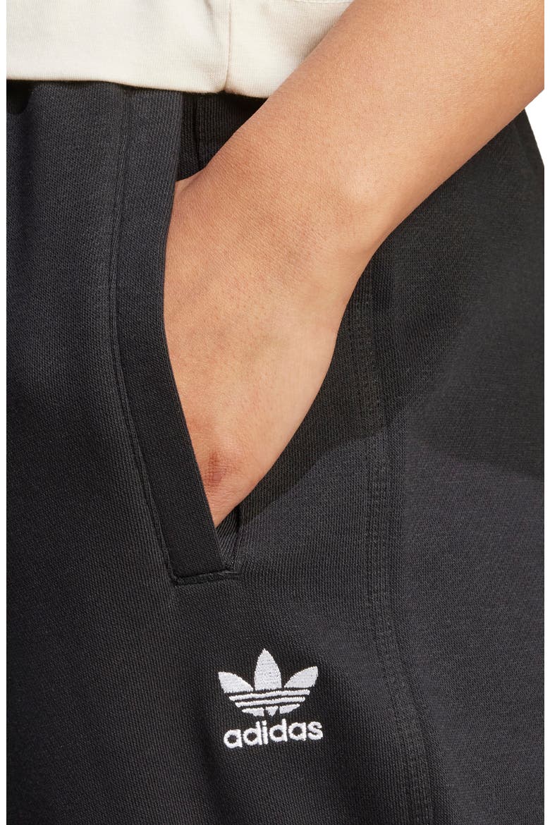 Essentials Trefoil Lifestyle Fleece Sweatpants, Alternate, color, BLACK