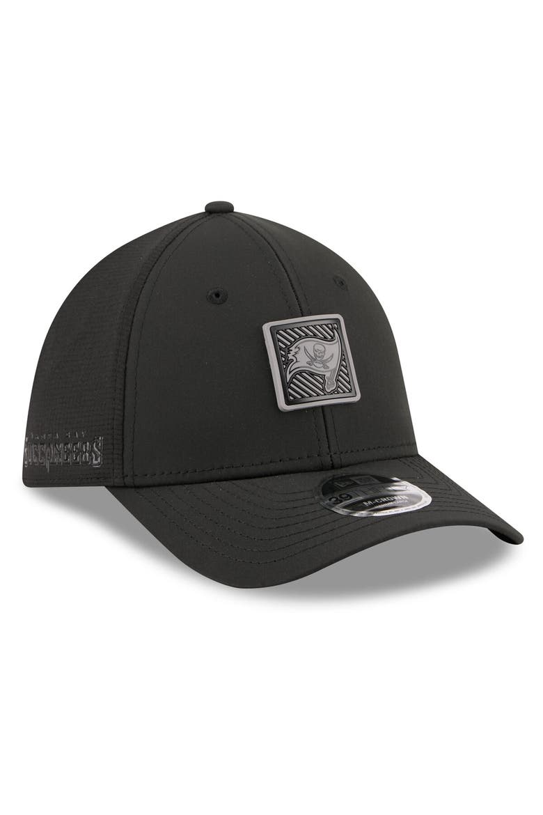 Men's New Era  Black Tampa Bay Buccaneers 2026 NFL Training Camp 39THIRTY Flex Hat, Main, color, Black