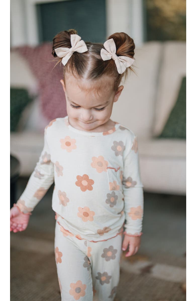 Everly Grey Charlie Fitted Long Sleeve 3-Piece Pajamas, Alternate, color, Daisies