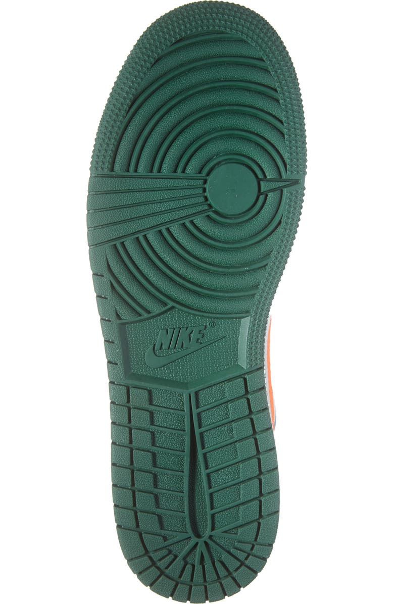 Jordan Kids' Air Jordan 1 Mid SE Basketball Sneaker, Alternate, color,