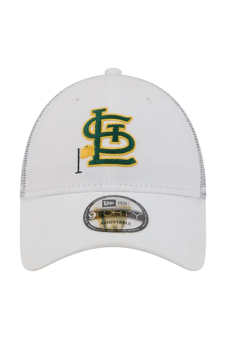 Men's New Era  White St. Louis Cardinals Flag 9FORTY Trucker Adjustable Hat, Alternate, color, White