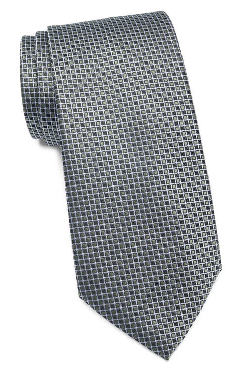 Textured Dot Tie