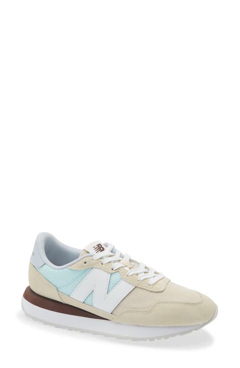237 Sneaker