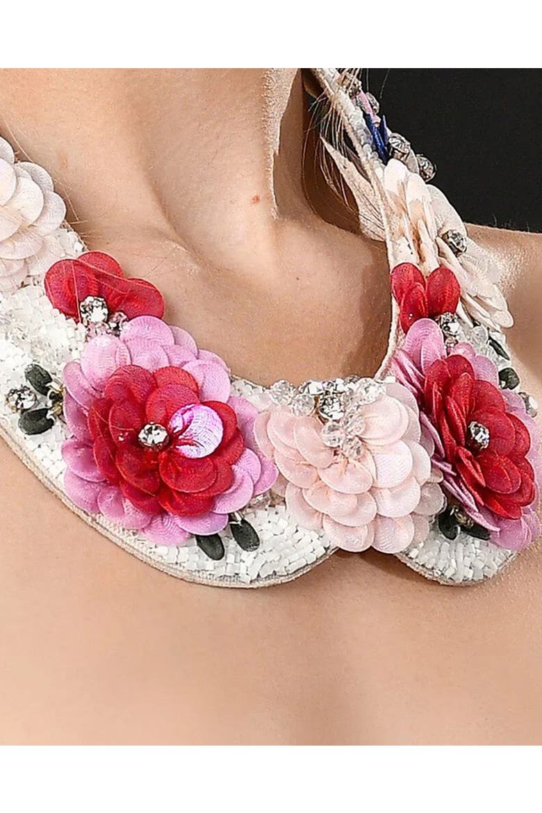 Floral Collar, Alternate, color, Grenadine