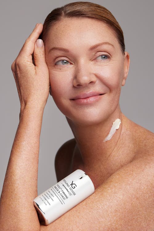 Young Goose Youth Firming Neck & Chest  Serum 50 ml In Transparent