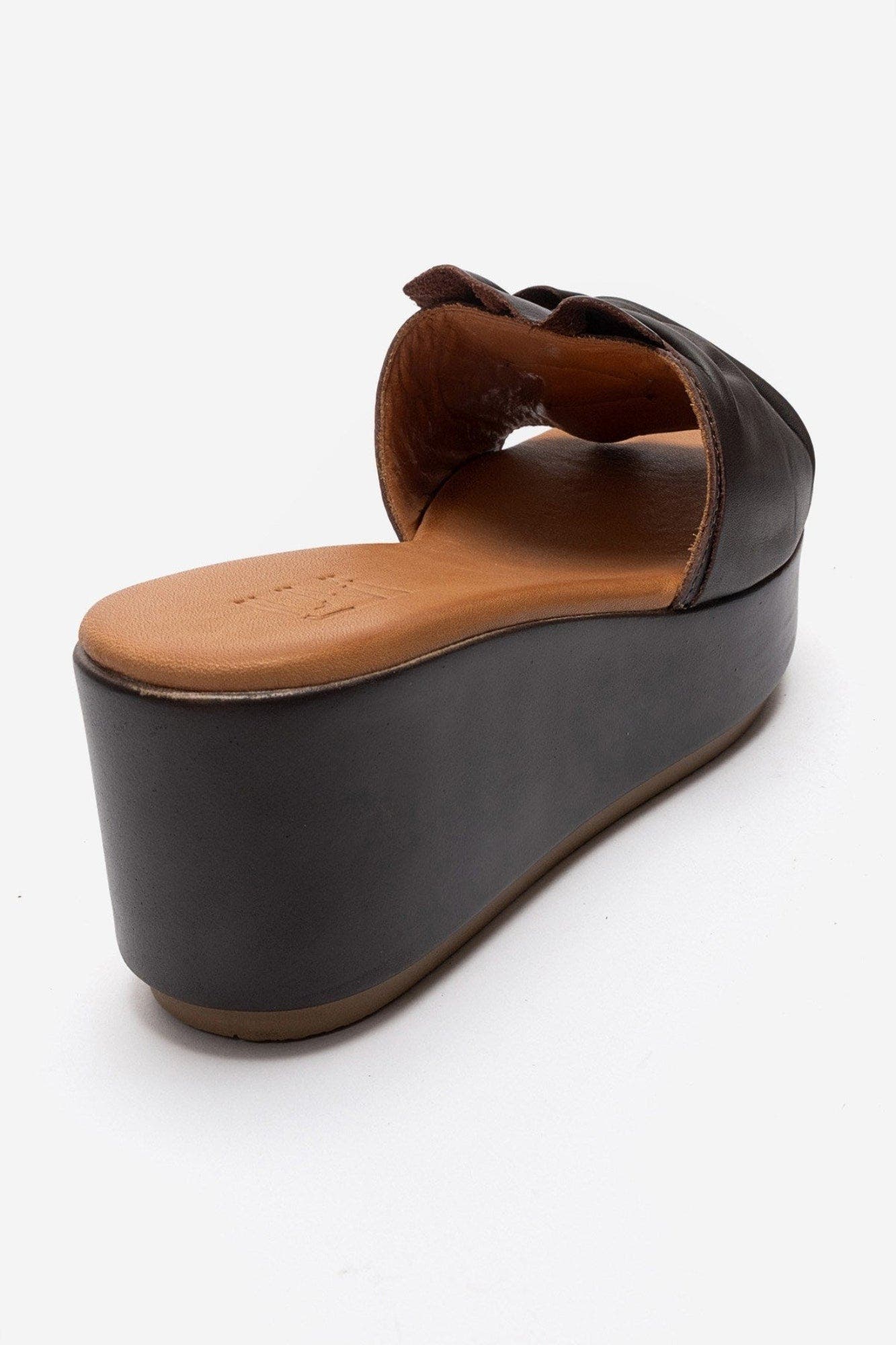 Syndra Bow Wedge Leather Sandal, Alternate, color, Brown Leather