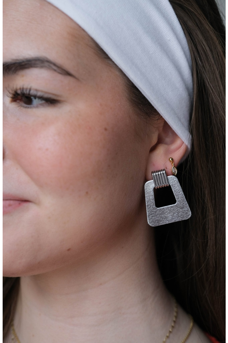 Avery Earrings, Alternate, color, Vintage Silver