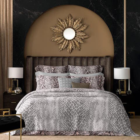 Selisa Bedspread