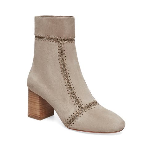Story Boot
