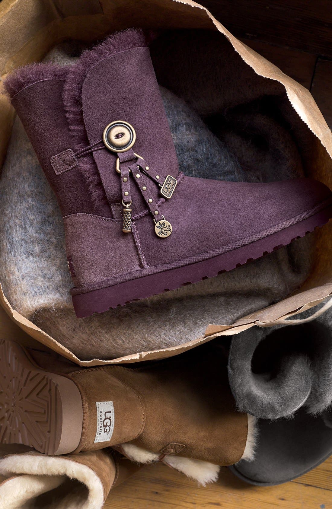 Australia 'Azalea' Boot, Alternate, color, BLACK