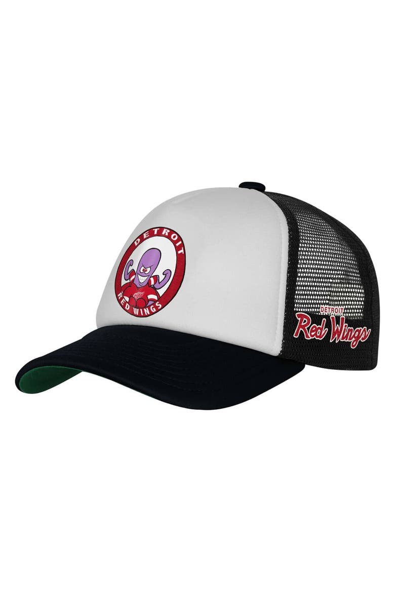Youth Mitchell & Ness  White Detroit Red Wings Mascot Adjustable Trucker Hat, Main, color, White