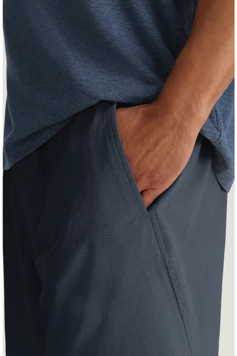 Breeze Vent Shorts, Alternate, color, STORM CLOUD