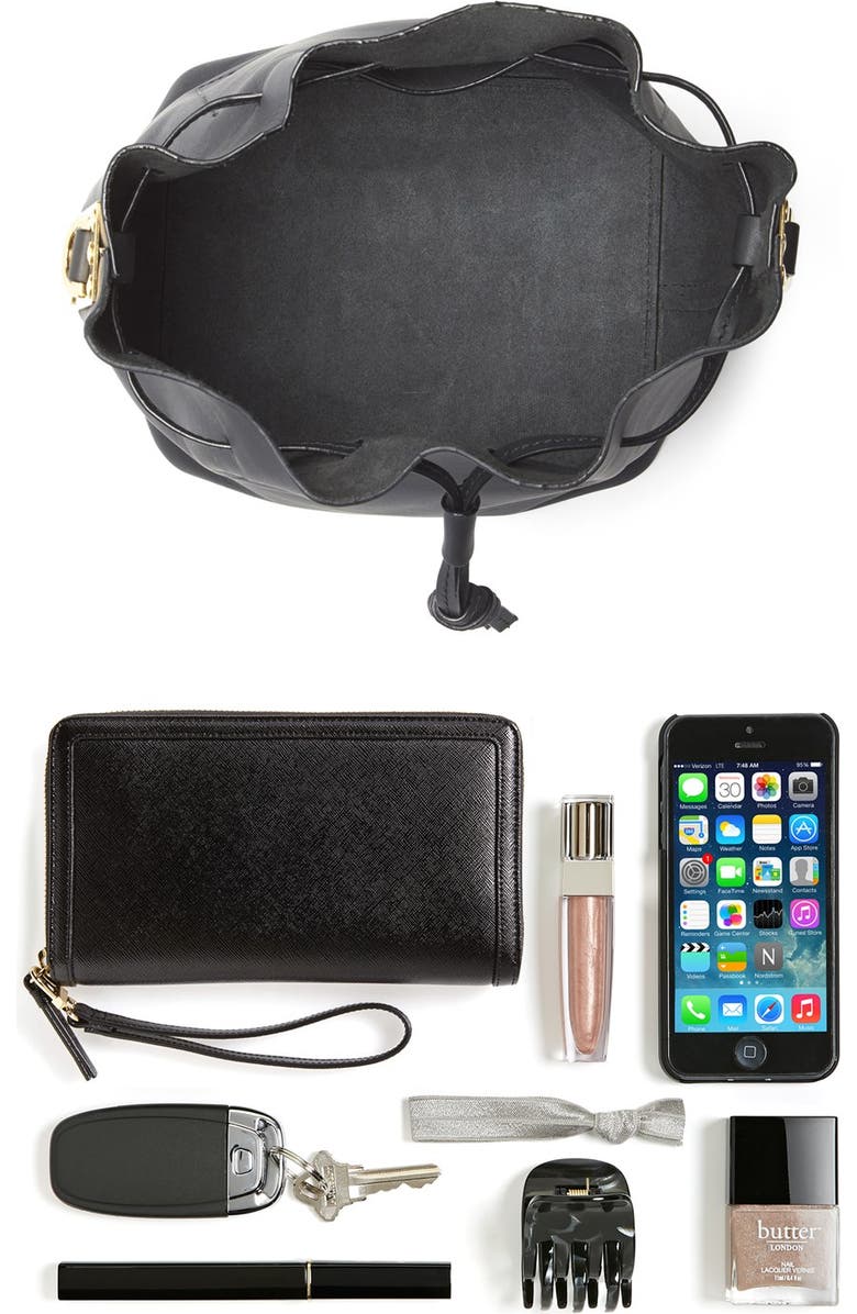 Sophie Hulme , Alternate, color,