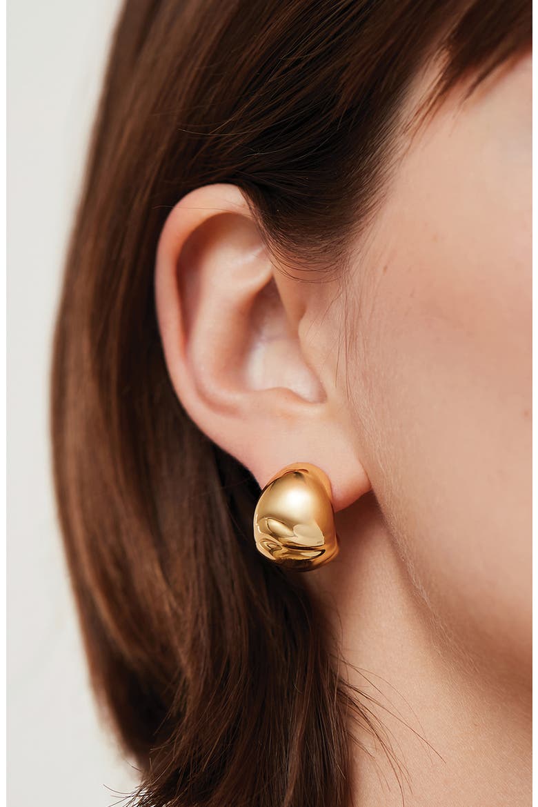 Nelle Sculpted Hoop Earrings, Alternate, color, HIGH POLISH GOLD