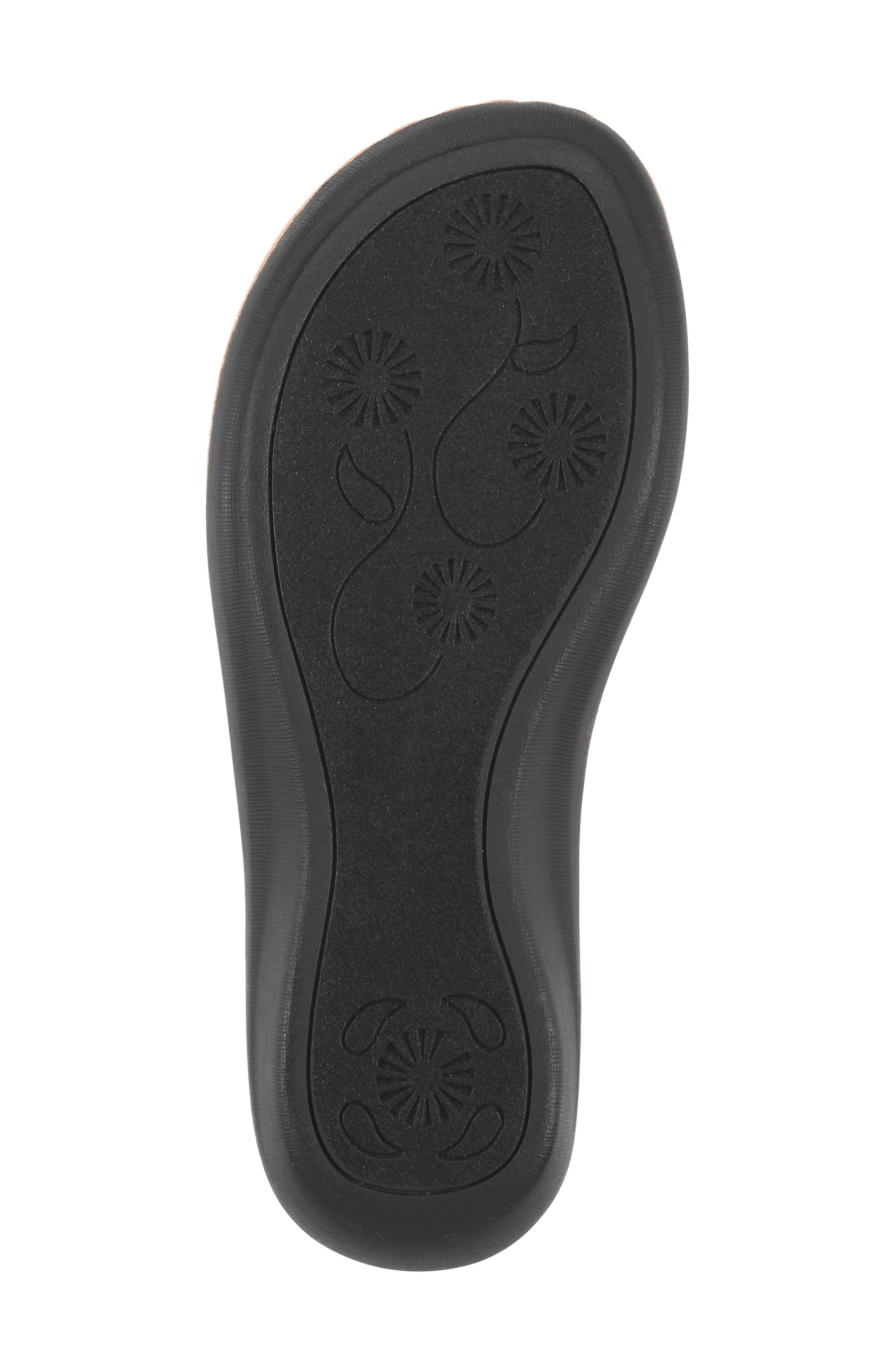 CLIFFS BY WHITE MOUNTAIN Cienna Thong Comfort Sandal, Alternate, color, Black/Fabric