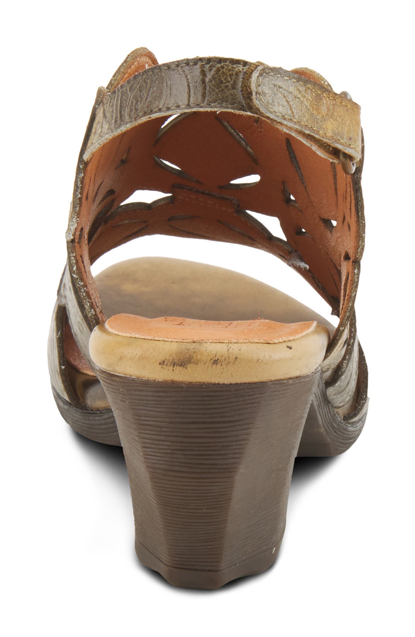 L'Artiste by Spring Step L'Artiste Medallion Sandal, Alternate, color, 