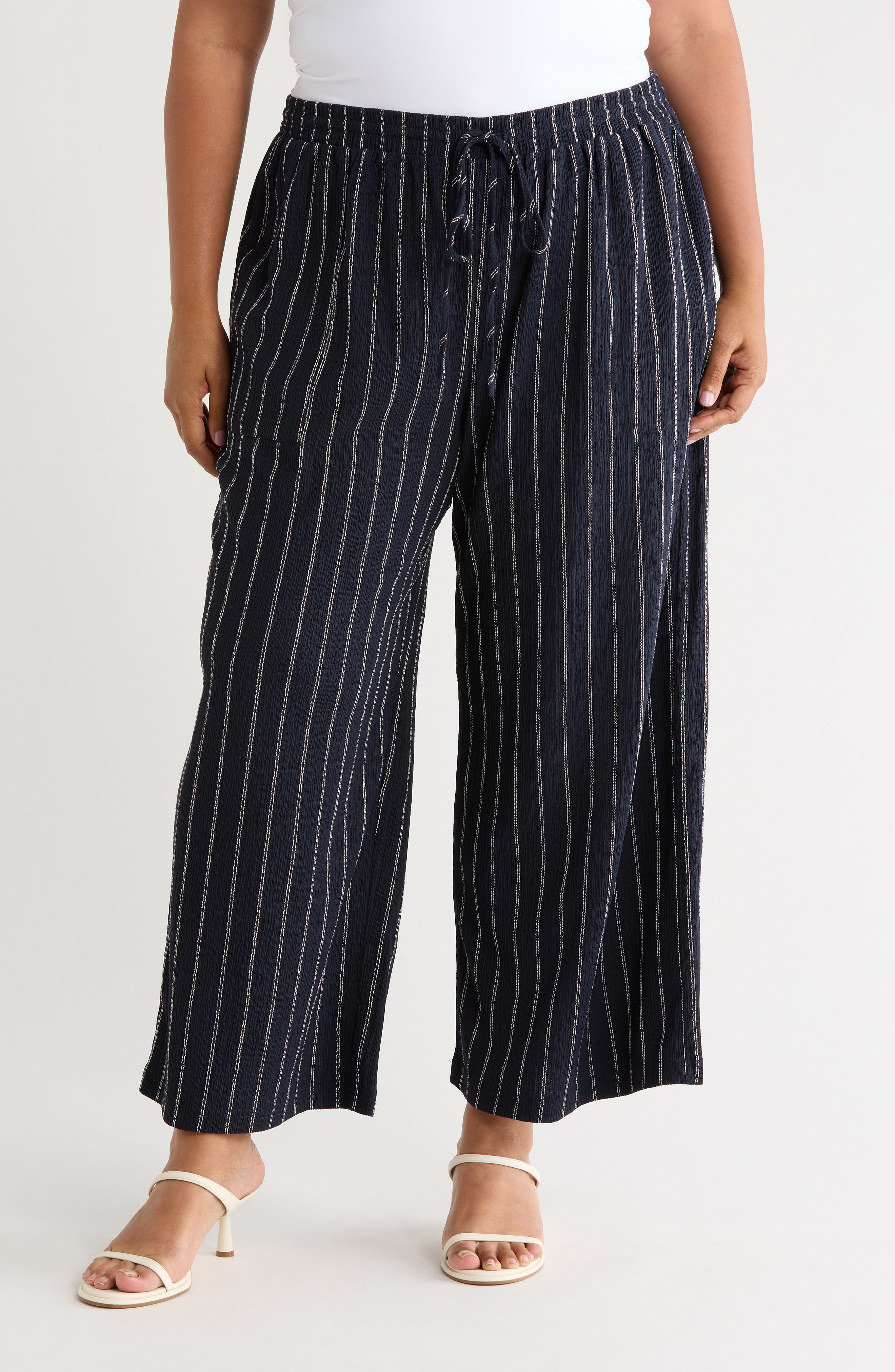 selected NAVY- IVORY REVA STRIPE