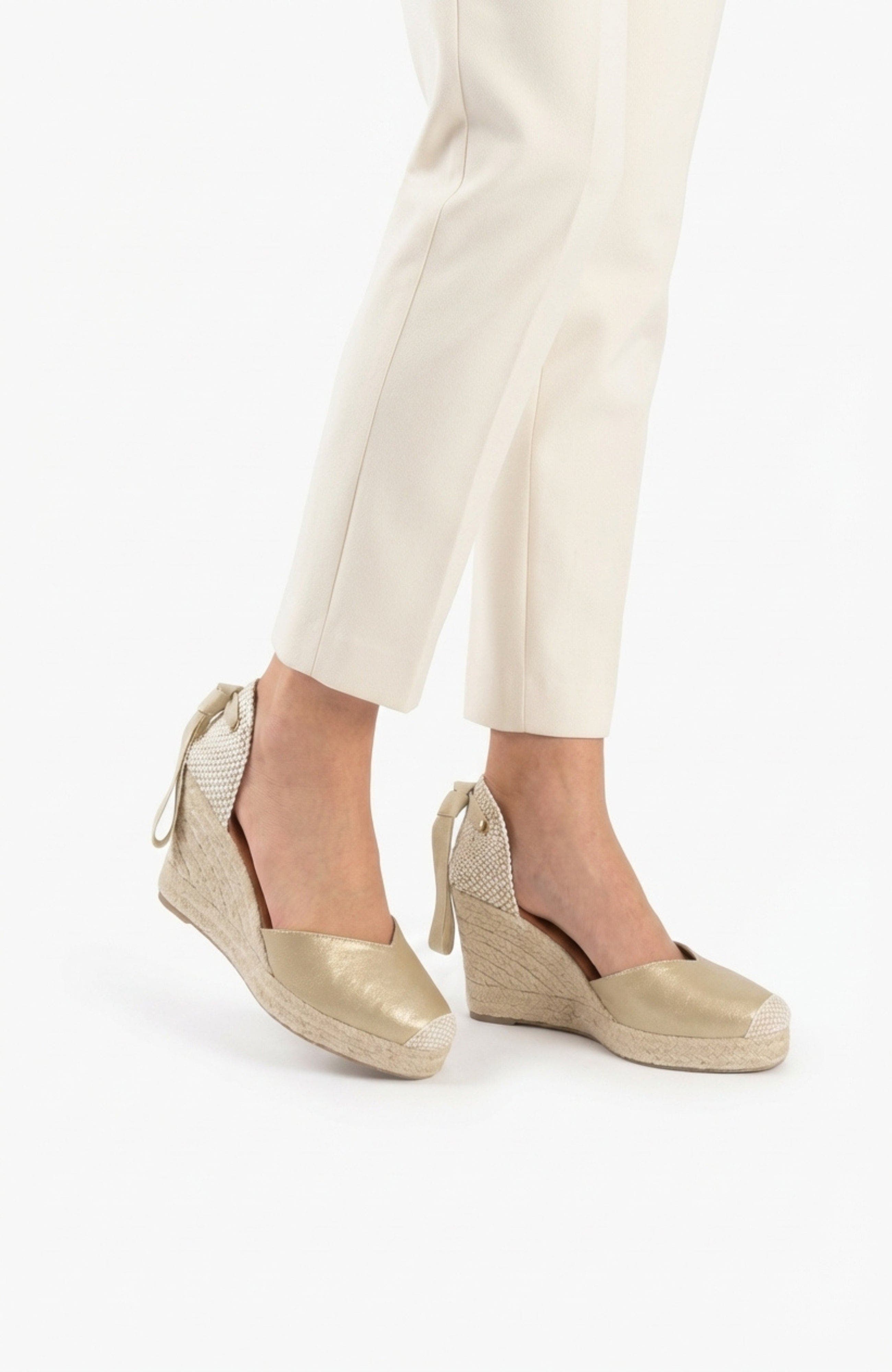 Menina Step Jimena High-Lace Espadrille, Alternate, color, Gold