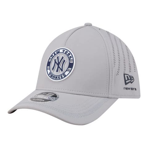 Men's New Era Gray New York Yankees Patch 39THIRTY A-Frame M-Crown Perforated Flex Hat