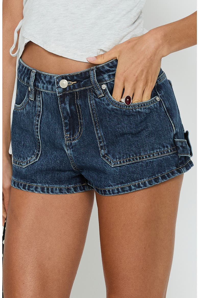 Kirkes Cargo Micro Denim Shorts, Alternate, color, MID BLUE WASH