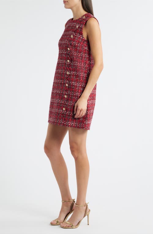 Zoe And Claire Scalloped Sleeveless Tweed Shift Dress In Pink