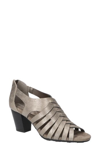 Easy Street Vanni Sandal In Gray