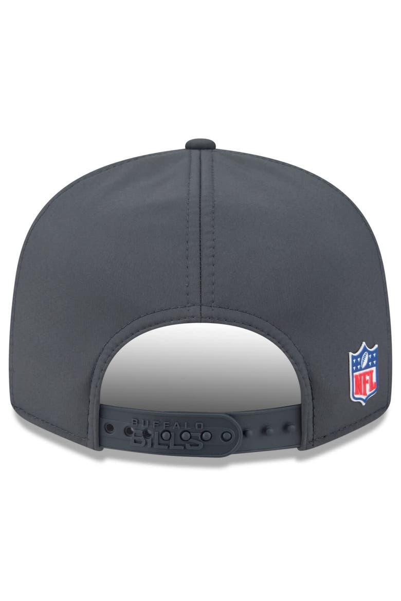 Men's New Era Charcoal Buffalo Bills 2025 Sideline Cold Weather Split Panel 9FIFTY Snapback Hat, Alternate, color, Charcoal
