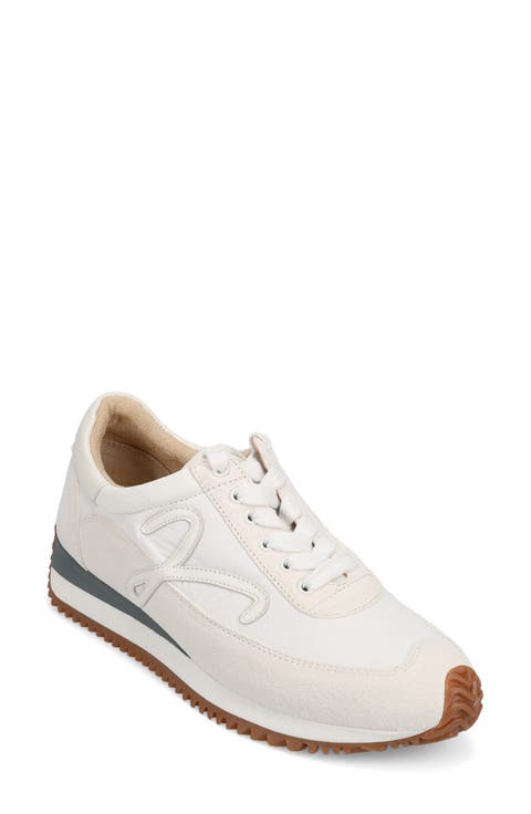 Queen Sneaker - Multiple Widths Available (Women)