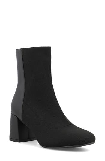 Mia Bronwen Pull On Boot In Black