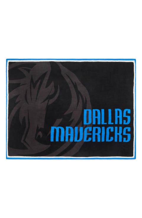 Dallas Mavericks CozyChic® Throw